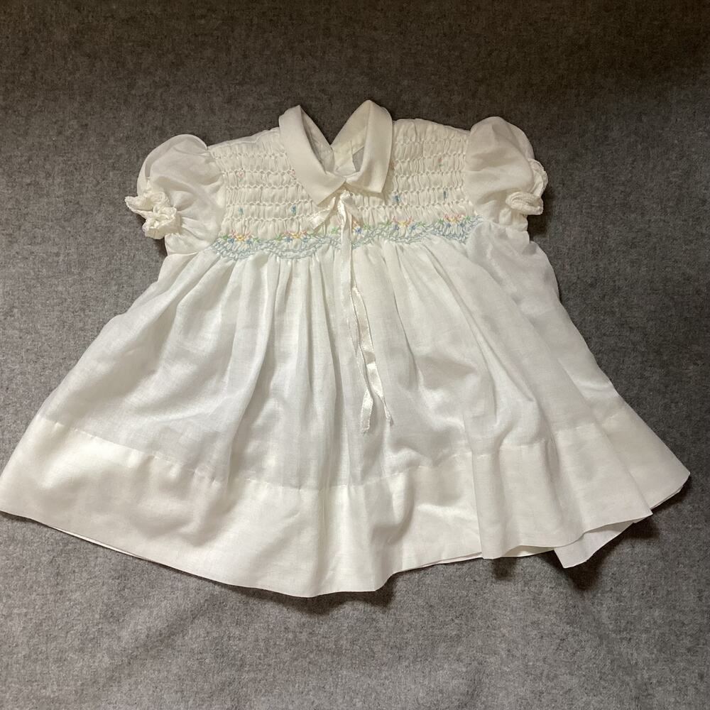 Vintage Polly Flinders Dress Smocking Short Puff Sleeves Handstitching 40s-50s